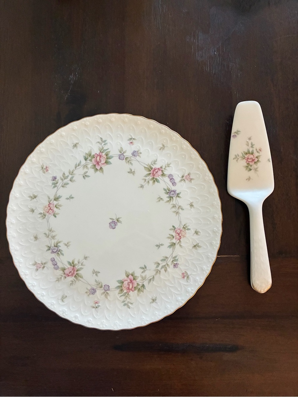Mikasa Endearment Cake Plate and Server with Pink Rose and Green Leaf Motif